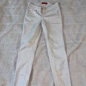 Guess white skinny jeans